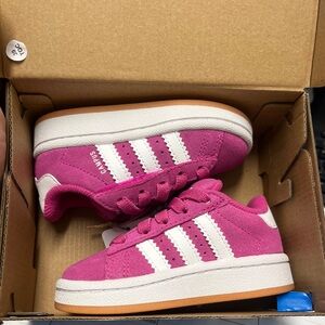 NWT Adidas Original Campus 00’s Kids' Sneakers in Bright Pink with White Stripes